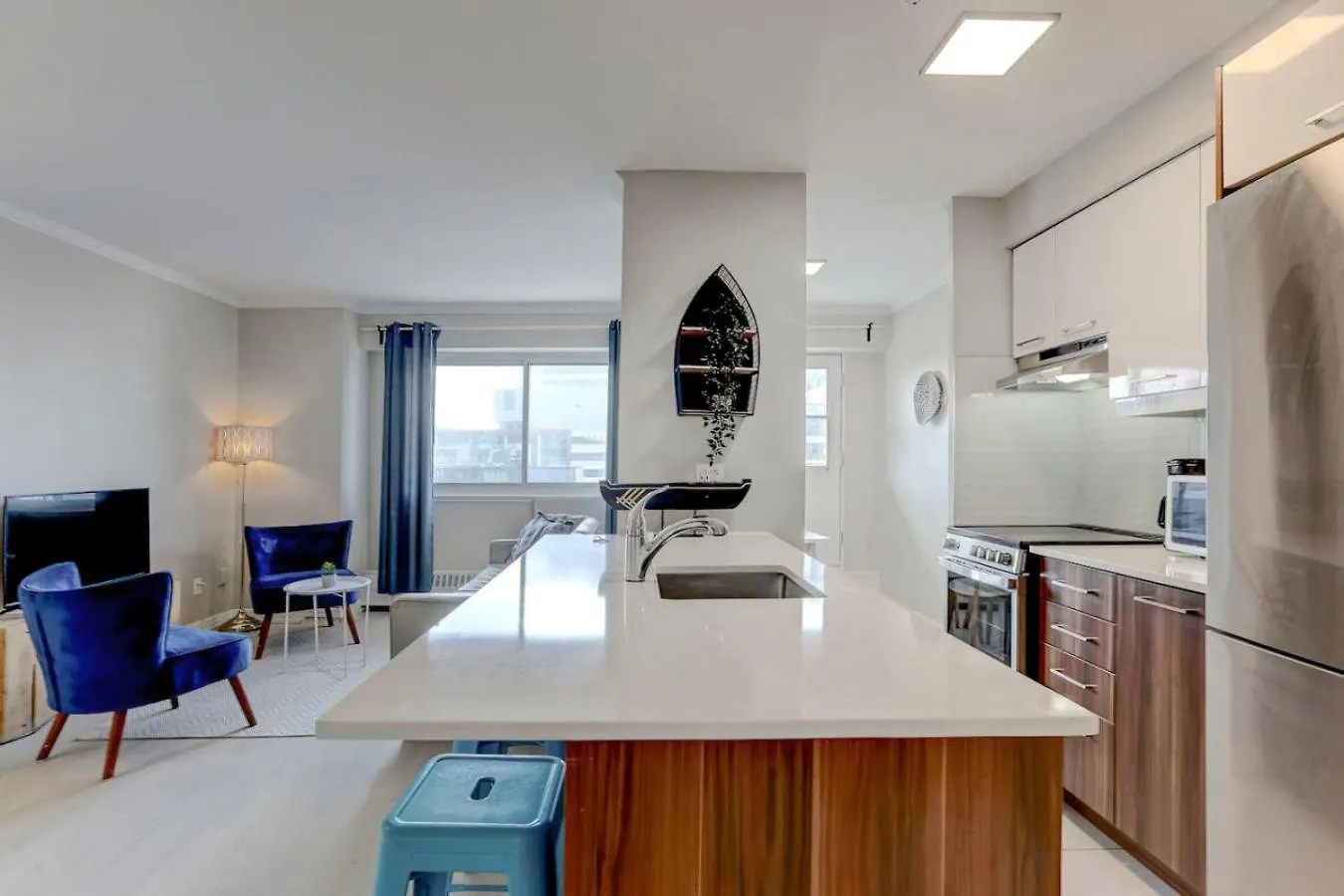 Amazing 1-Bedroom Apartment In Mtl Downtown Montreal